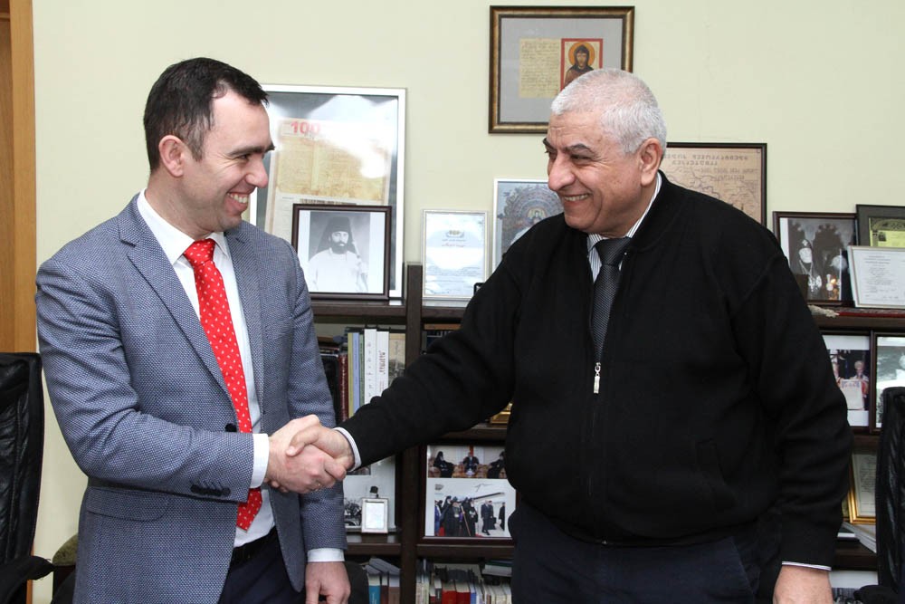 თანამშრომლობის ხელშეკრულება ,,სტრაიქპლაგიარიზმის’’ წარმომადგენლებთან