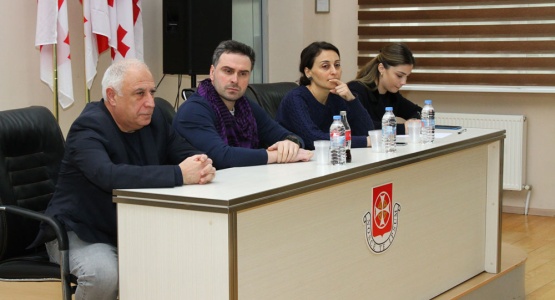 მასტერკლასი თემაზე - "ლიდერთა როლი გლობალურ და რეგიონალურ სამხედრო კონფლიქტებში"